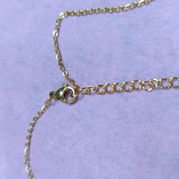 Personalized Gold 'Michelle' Name Necklace – Custom Jewelry - Picture 2 of 2